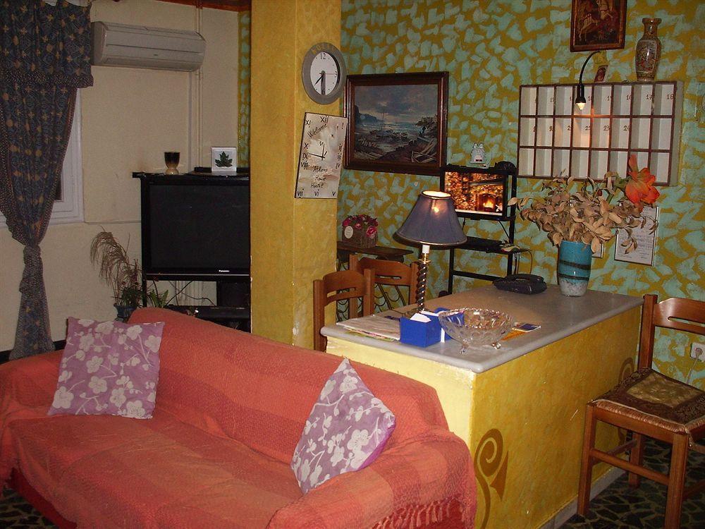 Athens House Hostel Exterior photo